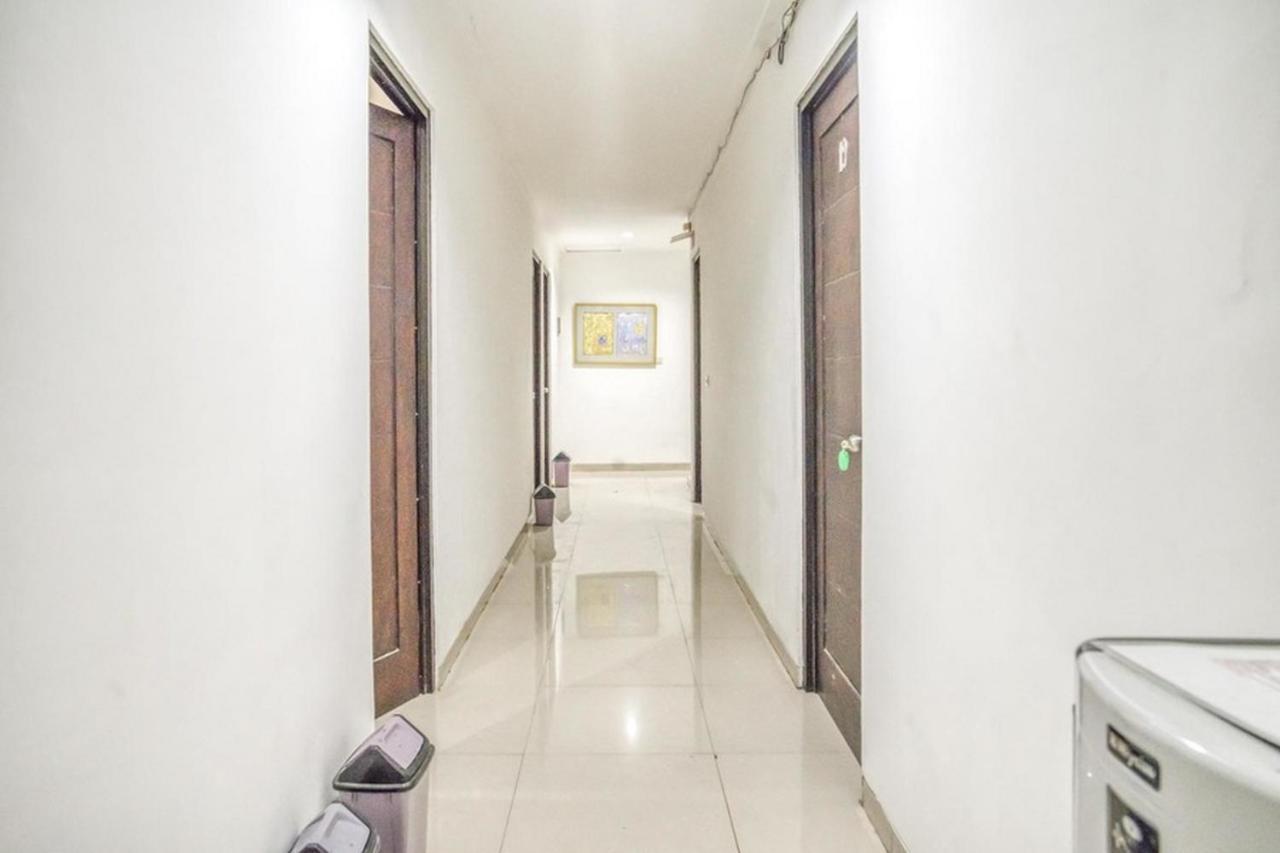 Reddoorz Near Senopati 2 Hotel จาการ์ตา ภายนอก รูปภาพ